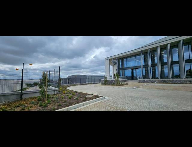 INDUSTRIAL PROPERTY TO RENT IN BRACKENFELL